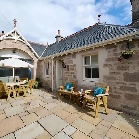 Monkland Cottage Nairn Buitenkant foto